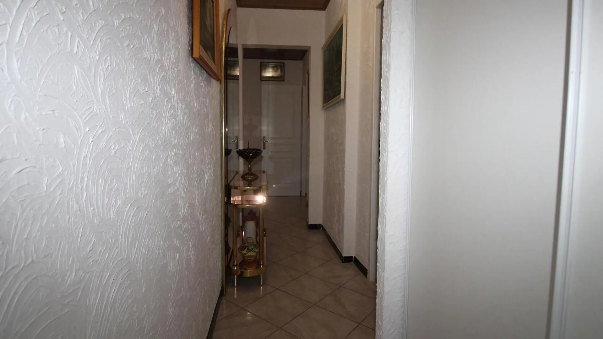 Grifeu 6 - Apartamento Situado Muy Cerca De La Playa De Cap Ras, Para 6 Personas - Es-228-195 Llanca